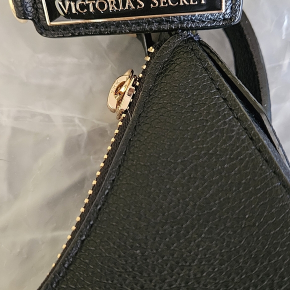 NWOT VICTORIA SECRET CRESENT BAG - Picture 6 of 8